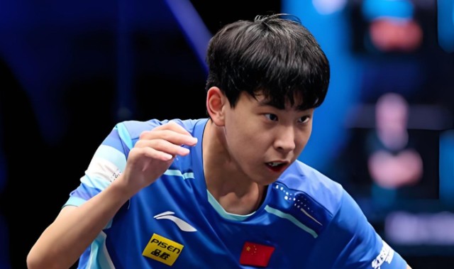 星空体育app-3-2晋级！国乒17岁左手新星崛起：6-10极限翻盘，王皓等到他？|李和宸|U15|世青赛|关文皓|比赛_新浪体育_新浪新闻